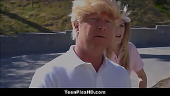 Adolescente Delgada Recibe Una Enorme Corrida En La Parodia De Trump