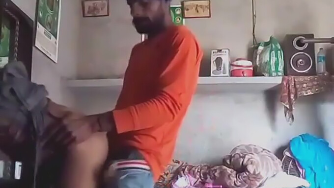 Bhabhi Desi Futută De Un Tip Dehati În Setarea Frumoasă A Satului