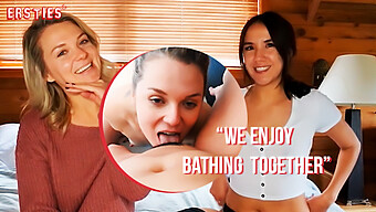 Lesbiennes Blondes Canadiennes Dans Une Douche Hd Et Des Jeux De Cul