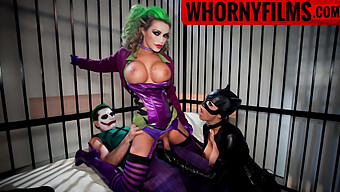 La Milf Aux Gros Seins La Plus Chaude En Cosplay - Whorey Films