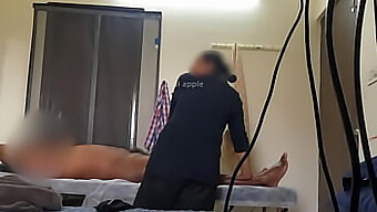 Chuyến Thăm Spa Khiến Hot Nóng Bỏng Với Camera Ẩn Và Mát-Xa Xoắn Kỳ Dị