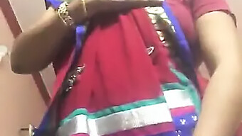 Indian Aunty'S Strip Show