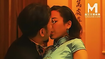 Hot Asian Massage Parlor Action With Su Qing Ke