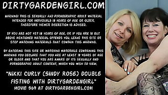 Dirtygardengirl In Sindy Rose Raziskujeta Svojo Ljubezen Do Analnega In Dvojnega Fistanja