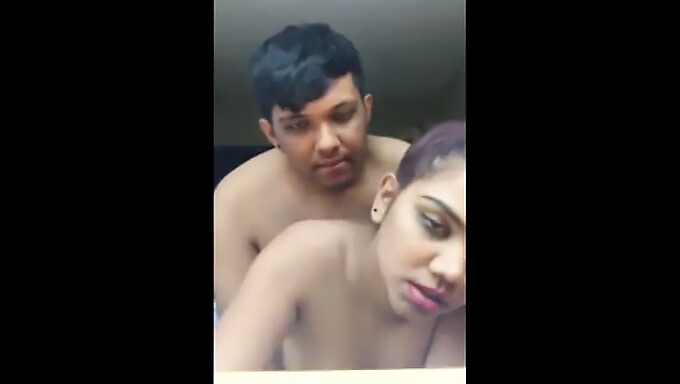 Bhabhi India Mendapat Creampie Dari Bosnya Di Rumahnya