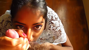 Indian Babe'S Skillful Blowjob