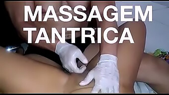 Hd-Video Van Een Tantrische Massage Met Een Prachtige Masseuse