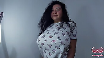 Latina Beauty With Big Natural Tits Flaunts Her Curves