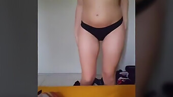 Mobile Phone Sex With Noemie 26 Y Old British Girl